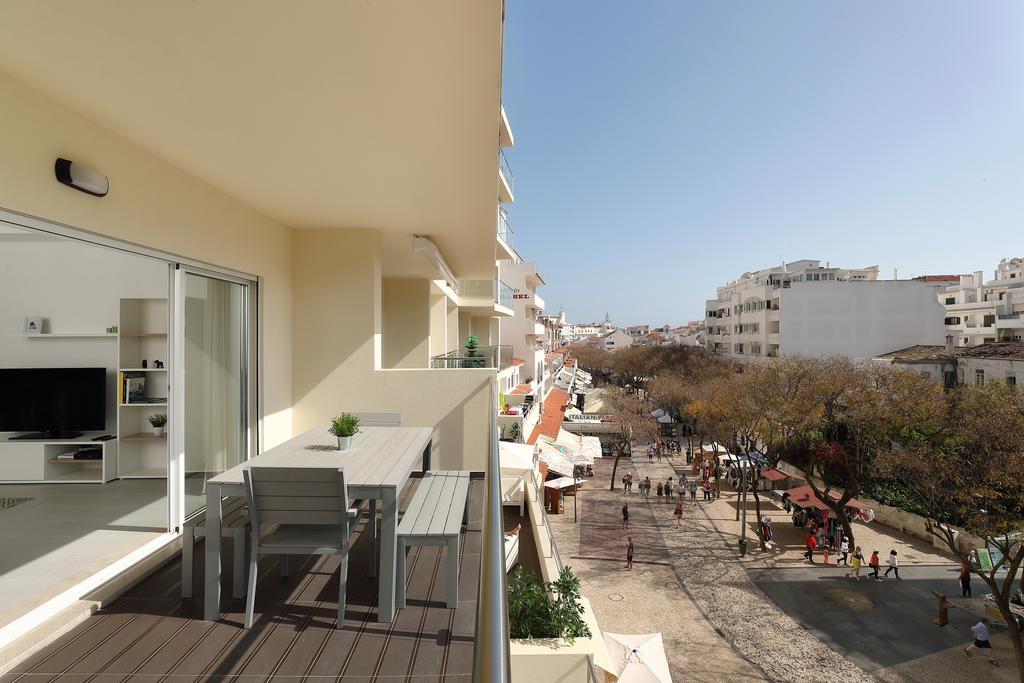 Original 3 Bedroom Downtown Албуфейра Екстериор снимка