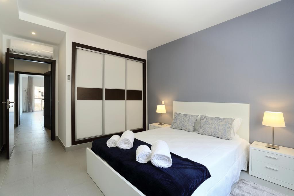 Original 3 Bedroom Downtown Албуфейра Екстериор снимка