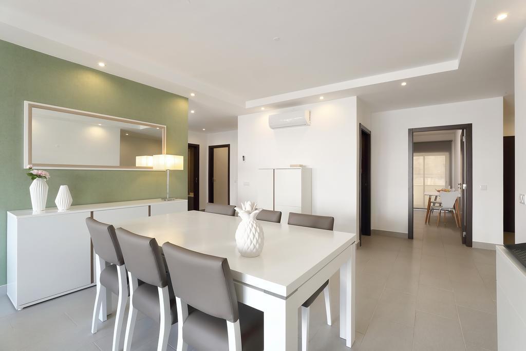 Original 3 Bedroom Downtown Албуфейра Екстериор снимка